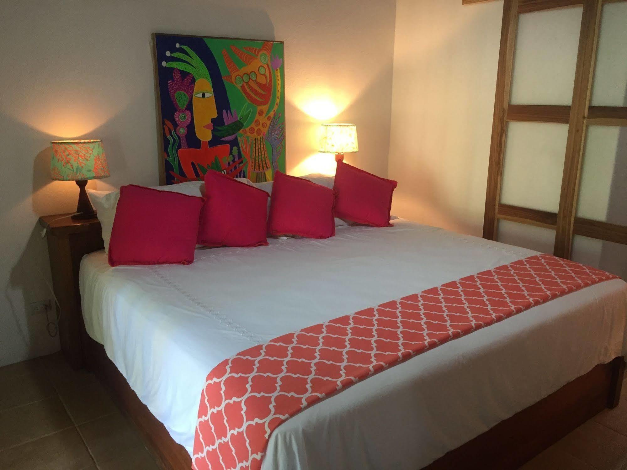 Magellan Boutique Hotel Cahuita Bagian luar foto