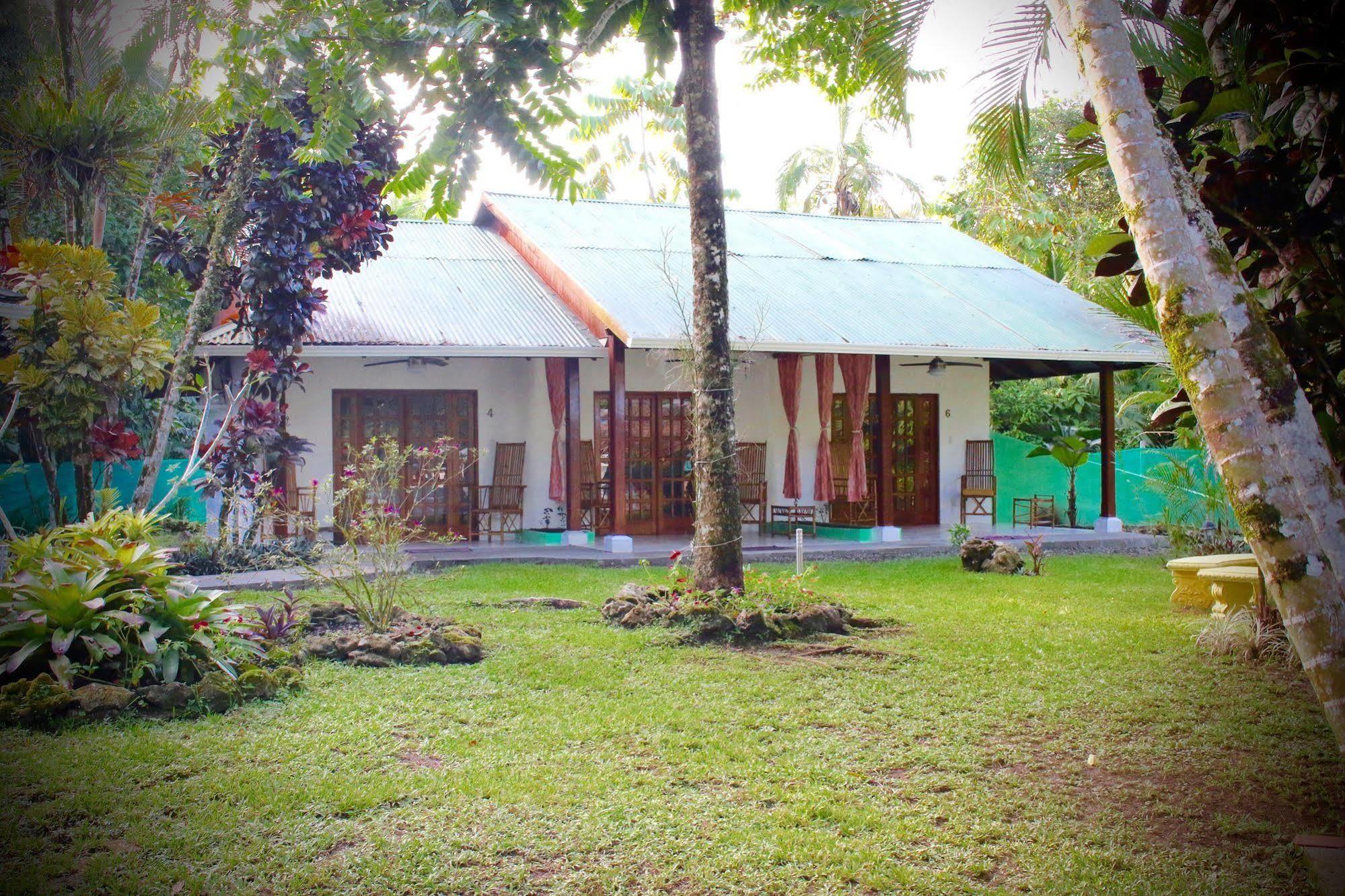 Magellan Boutique Hotel Cahuita Bagian luar foto